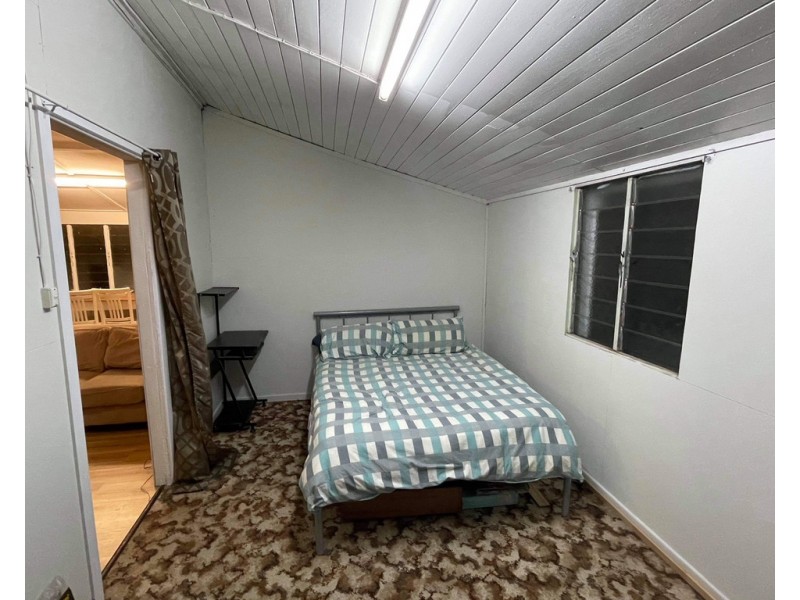 3 Barry Street, Proserpine QLD 4800