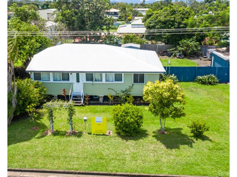 3 Barry Street, Proserpine QLD 4800