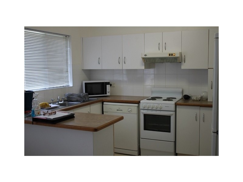 25/3 Eshelby Drive, Cannonvale QLD 4802