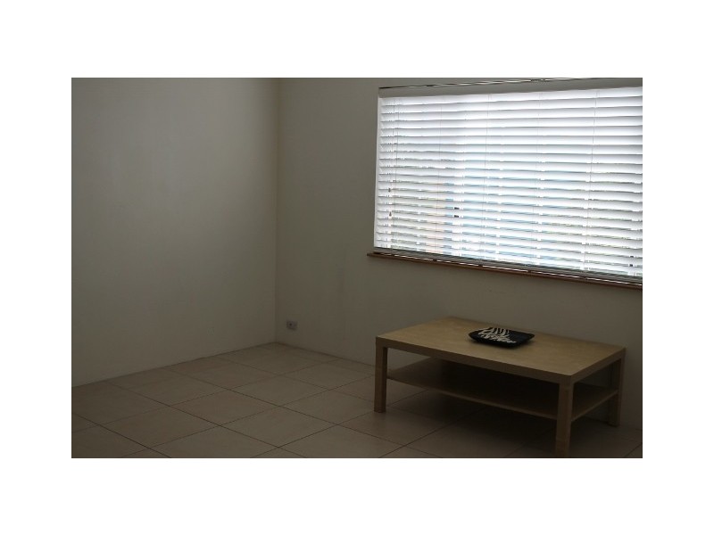 25/3 Eshelby Drive, Cannonvale QLD 4802