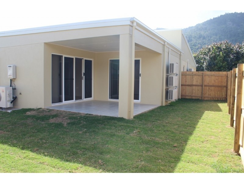 6a Leichardt, Cannonvale QLD 4802