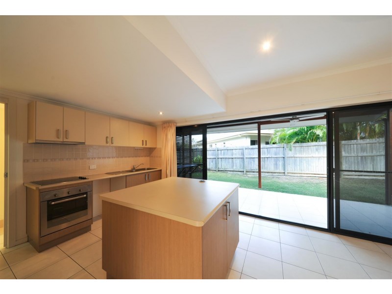 21/25 Abell Road, Cannonvale QLD 4802