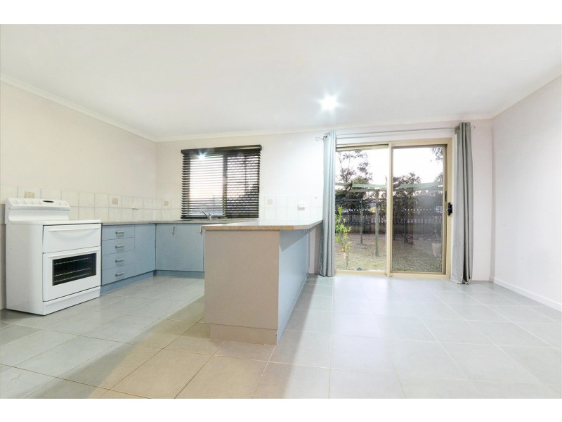 40 South Molle Boulevard, Cannonvale QLD 4802