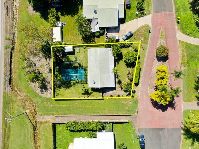 40 South Molle Boulevard, Cannonvale QLD 4802