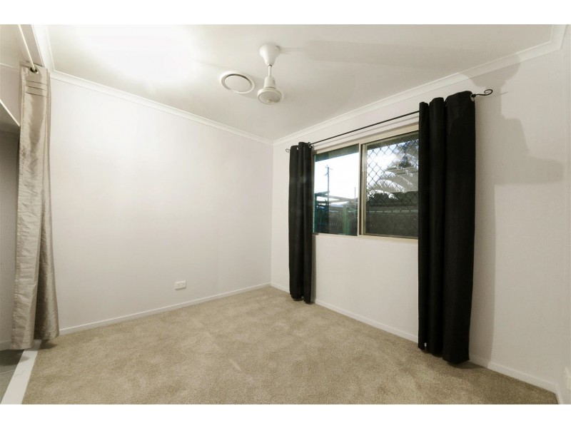 40 South Molle Boulevard, Cannonvale QLD 4802