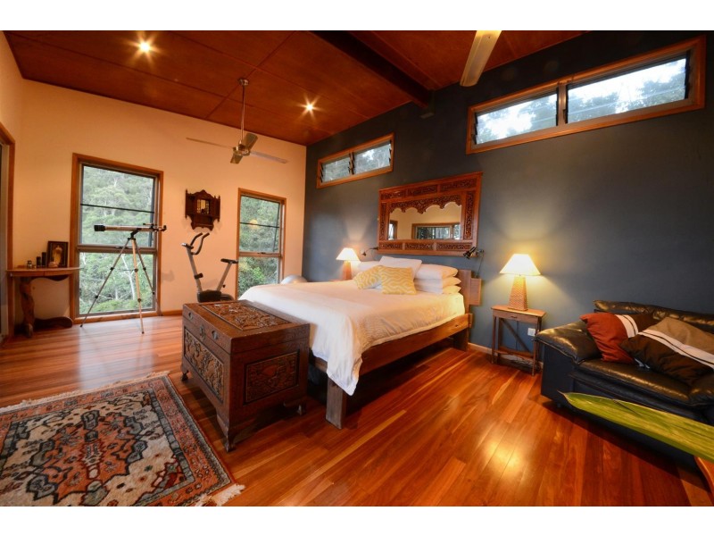 20 Macona Crescent, Cannonvale QLD 4802