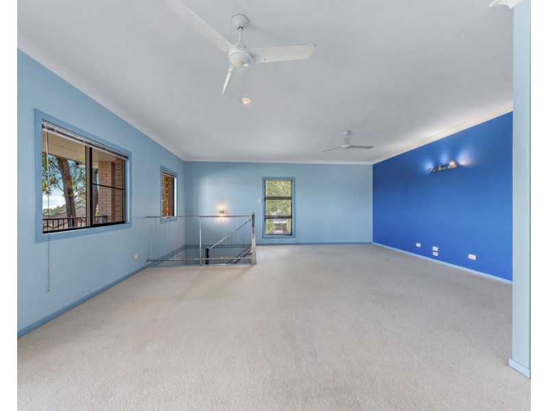 13 Macona Crescent, Cannonvale QLD 4802