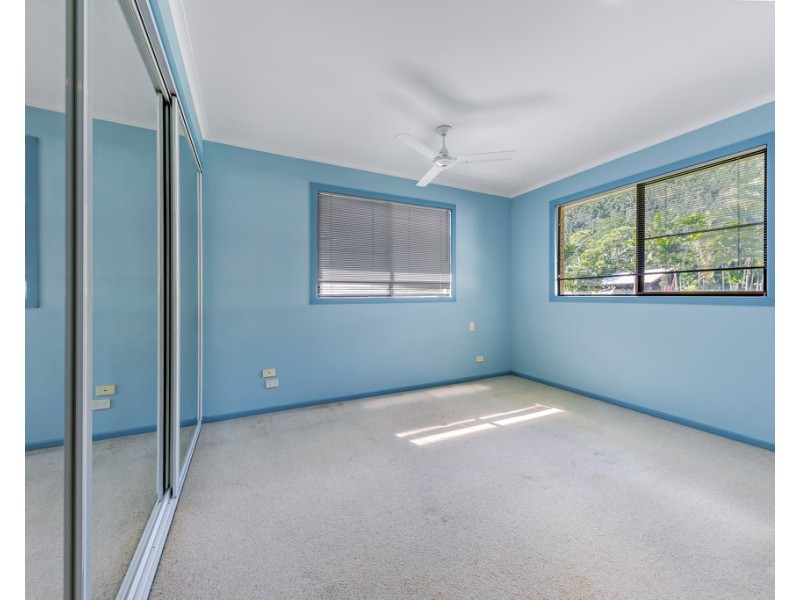 13 Macona Crescent, Cannonvale QLD 4802