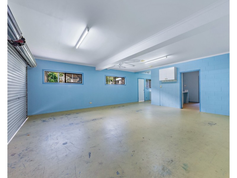 13 Macona Crescent, Cannonvale QLD 4802