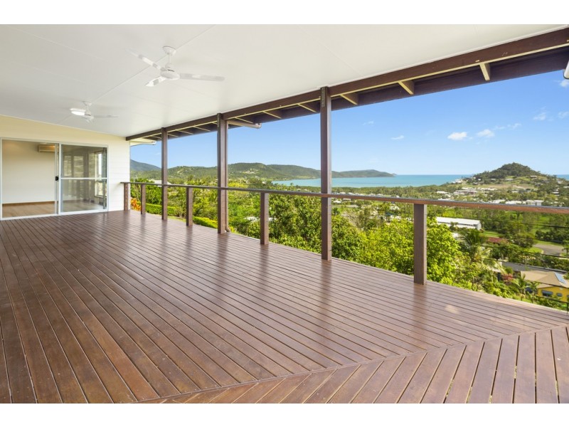 19 Panoramic Court, Cannonvale QLD 4802