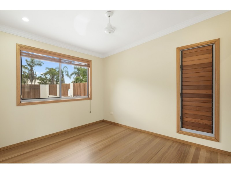 19 Panoramic Court, Cannonvale QLD 4802
