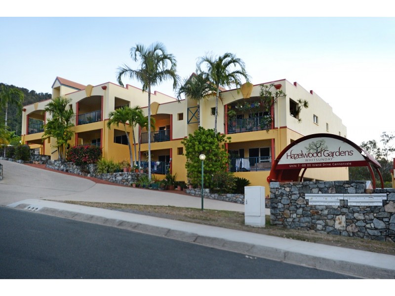 12/20 Island Drive, Cannonvale QLD 4802