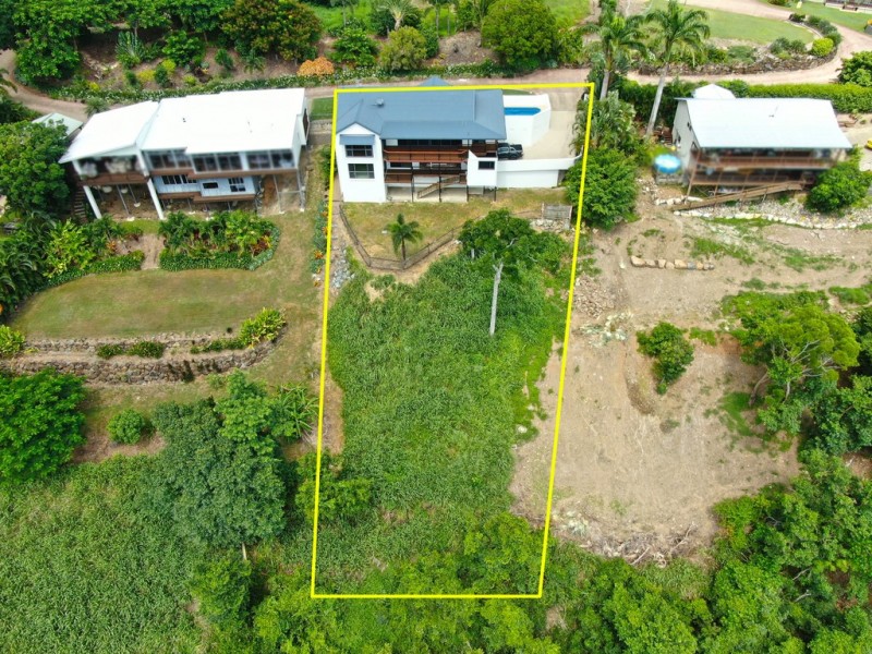 21/14 Hamilton Avenue, Cannonvale QLD 4802