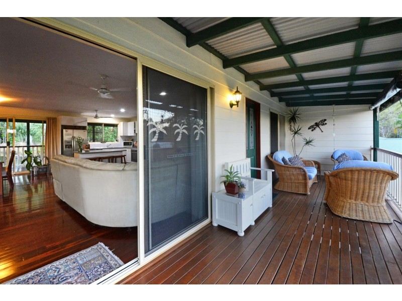 9 Teague Terrace, Cannonvale QLD 4802