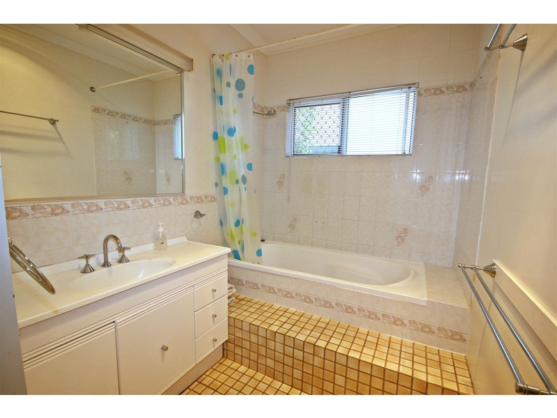 51 Maeva Street, Jubilee Pocket QLD 4802