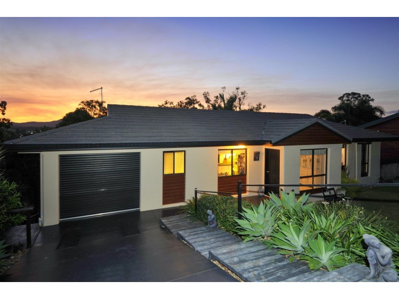 62 Country Road, Cannonvale QLD 4802