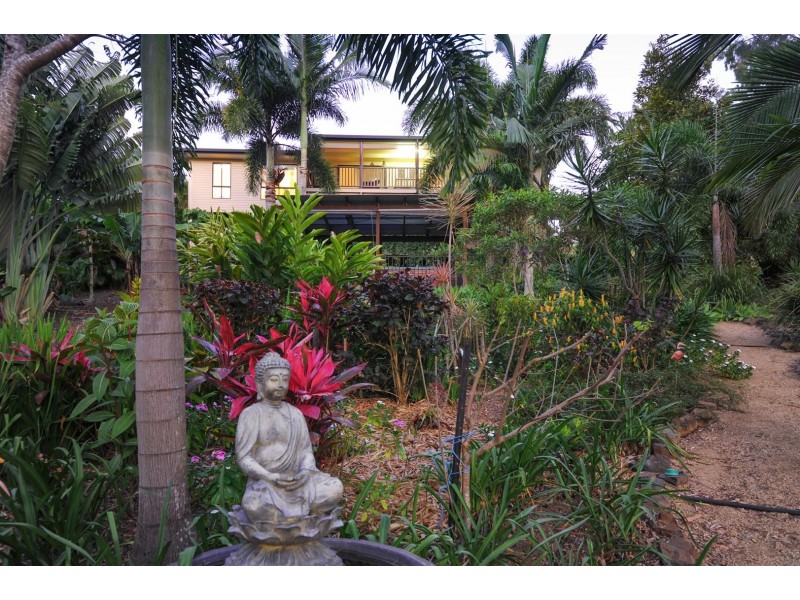 62 Country Road, Cannonvale QLD 4802