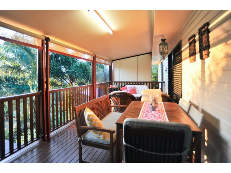 62 Country Road, Cannonvale QLD 4802