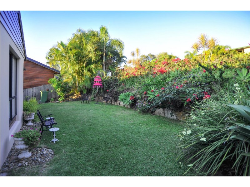 62 Country Road, Cannonvale QLD 4802