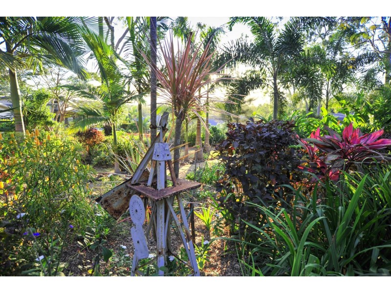 62 Country Road, Cannonvale QLD 4802