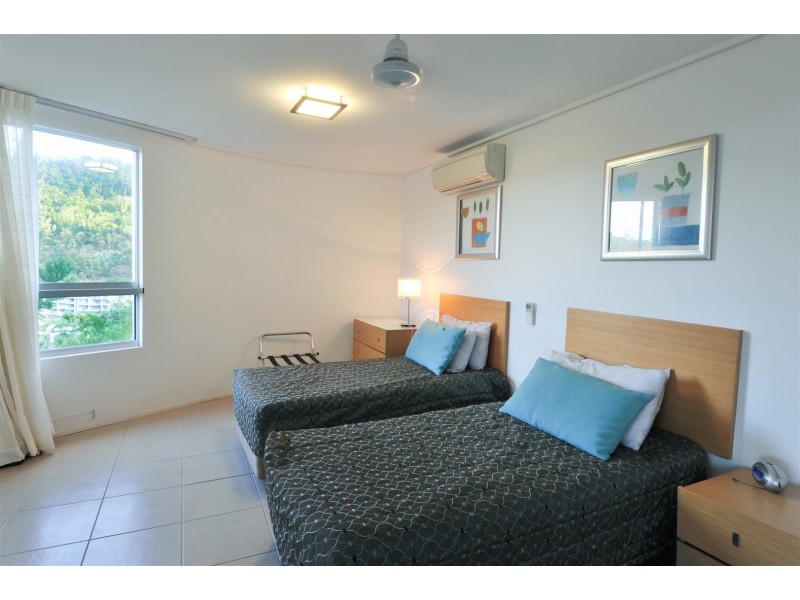 2b/18 Seaview Drive, Airlie Beach QLD 4802