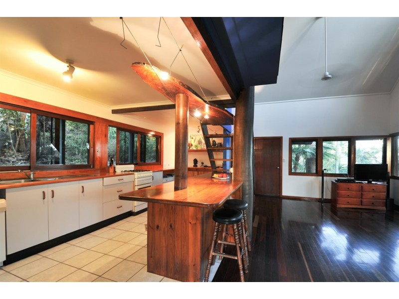 146 Wright Road, Strathdickie QLD 4800