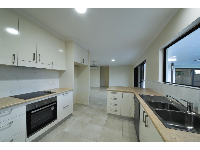 25 Calista Court, Proserpine QLD 4800