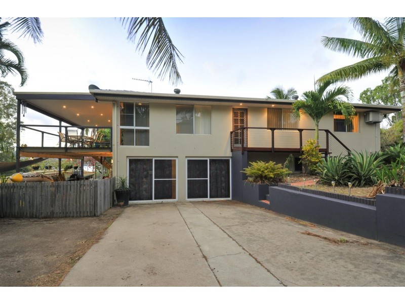 12 Woomerah Avenue, Cannonvale QLD 4802