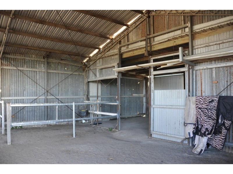 60 Casswell Road, Proserpine QLD 4800