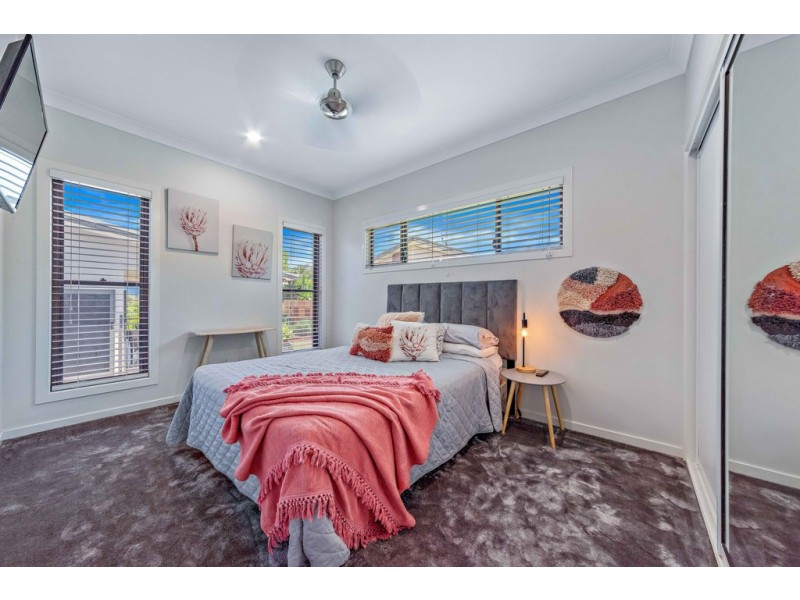 10 Ryben Court, Cannonvale QLD 4802