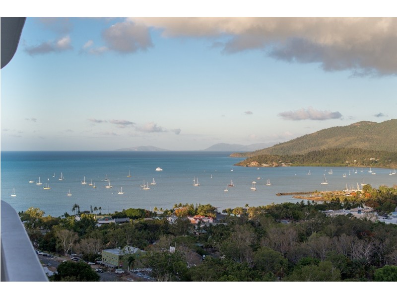 21/18 Seaview Drive, Airlie Beach QLD 4802