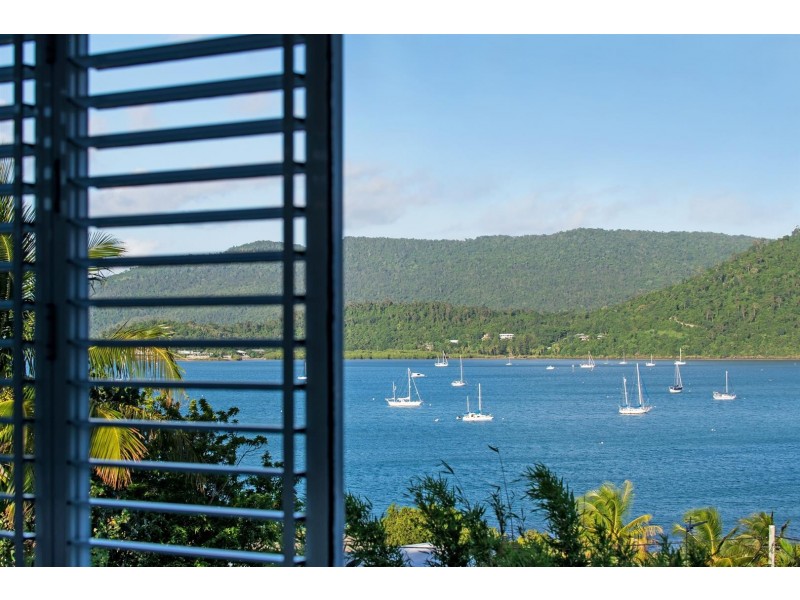 7 Summit Ave, Airlie Beach QLD 4802