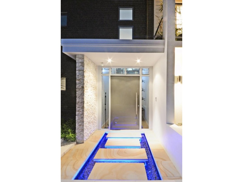 7 Summit Ave, Airlie Beach QLD 4802