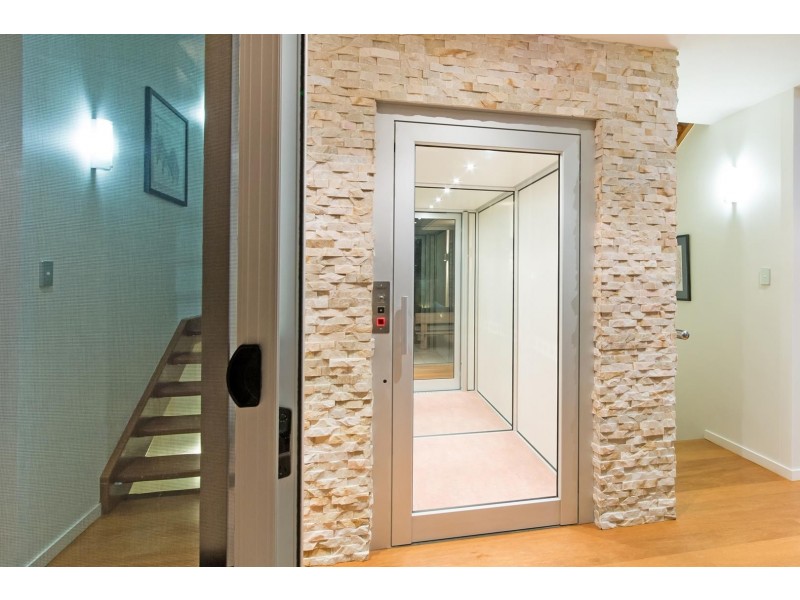 7 Summit Ave, Airlie Beach QLD 4802