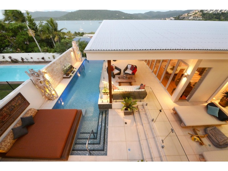 7 Summit Ave, Airlie Beach QLD 4802