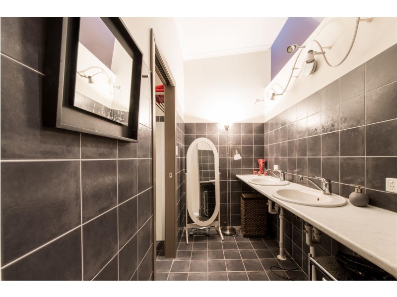 64 Valley Drive, Cannonvale QLD 4802