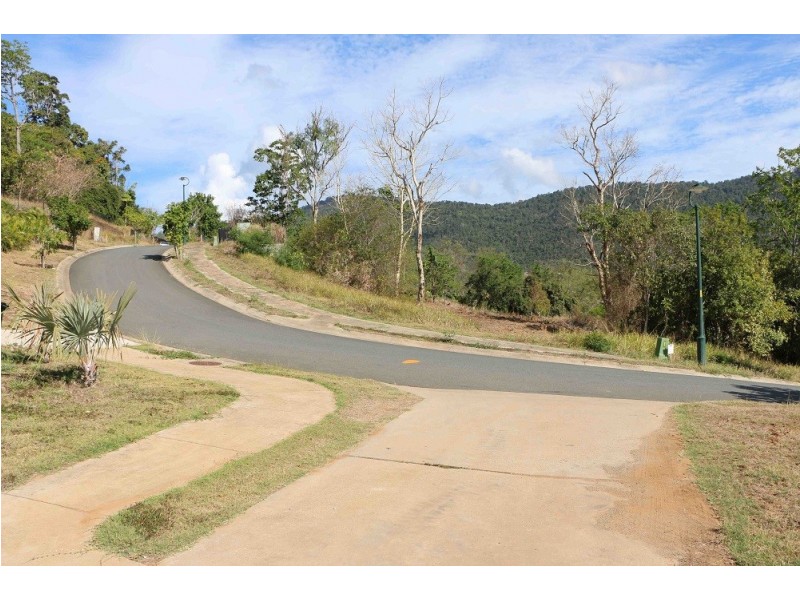 42 Beth Court, Cannonvale QLD 4802