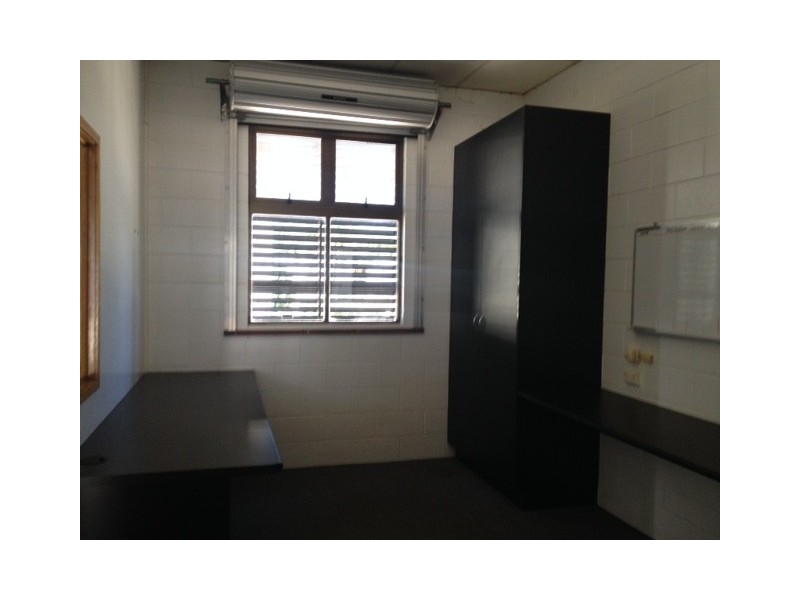 1 / 4 McIntosh Drive, Cannonvale QLD 4802