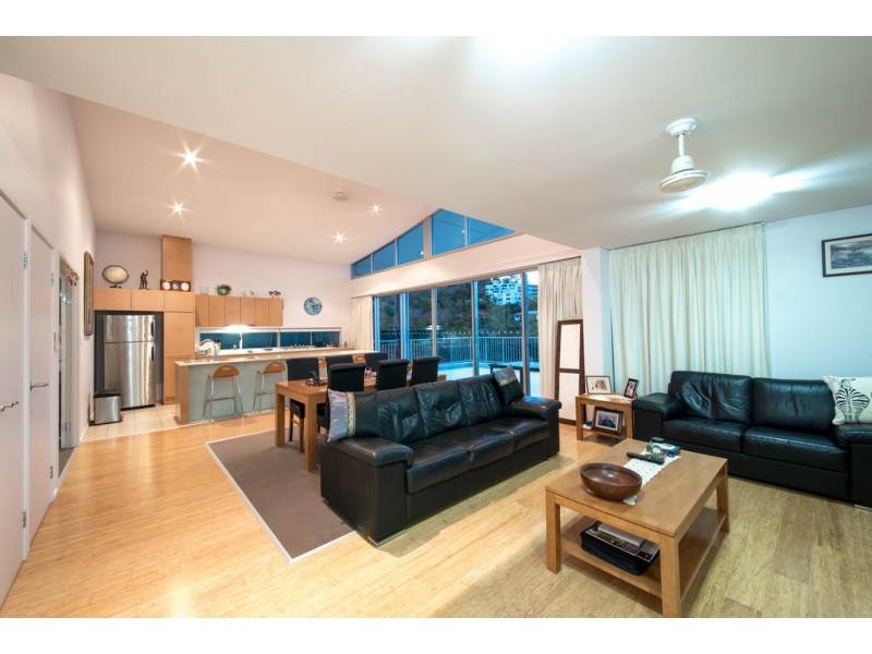 25/18 Raintree Place, Airlie Beach QLD 4802