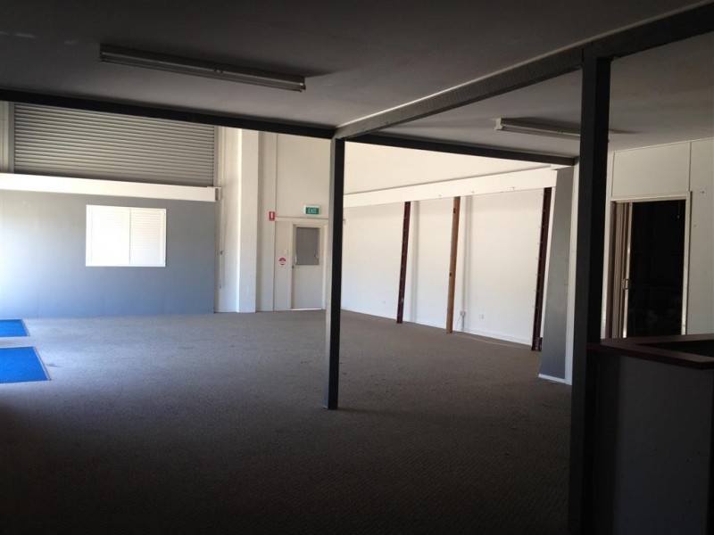 1a/21 Carlo Drive, Cannonvale QLD 4802