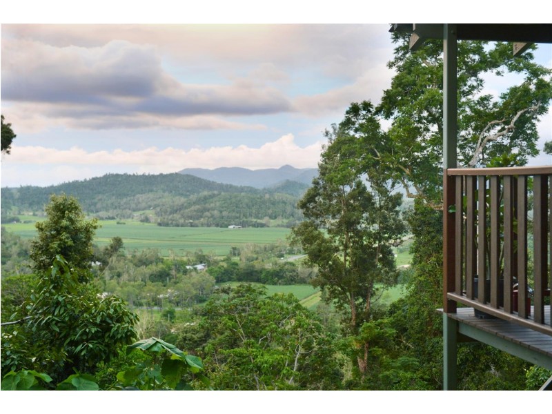 72 Staniland Drive, Strathdickie QLD 4800