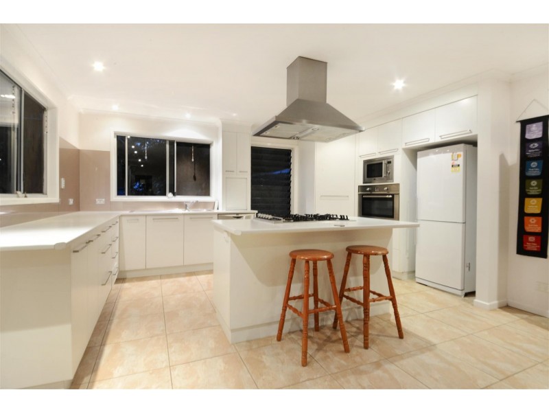 72 Staniland Drive, Strathdickie QLD 4800