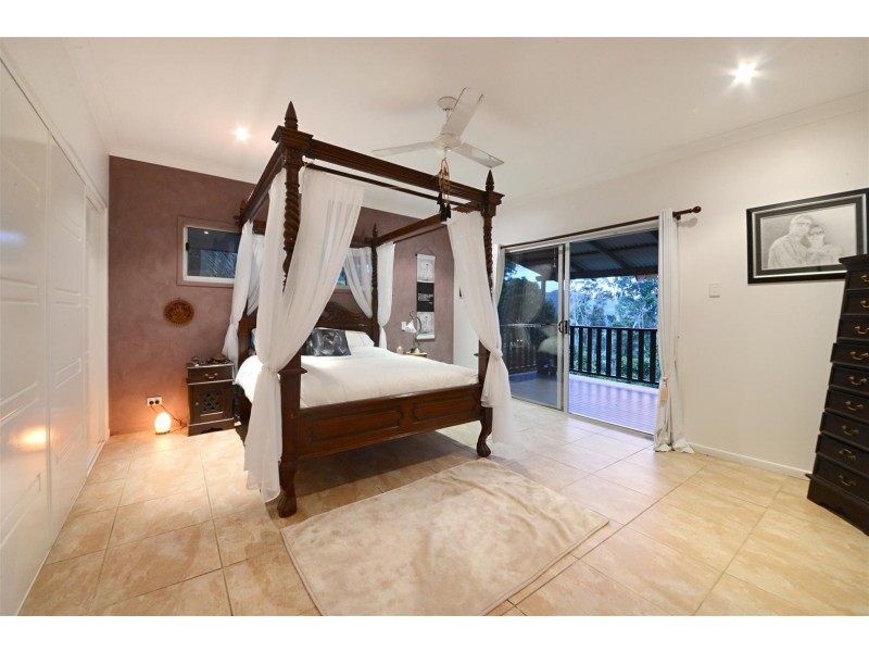 72 Staniland Drive, Strathdickie QLD 4800