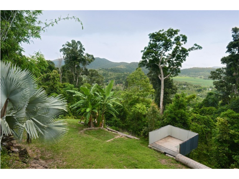 72 Staniland Drive, Strathdickie QLD 4800