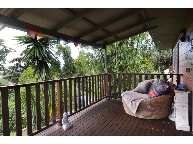 72 Staniland Drive, Strathdickie QLD 4800