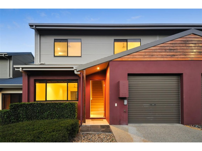 22/25 The Grove, Abell Road, Cannonvale QLD 4802