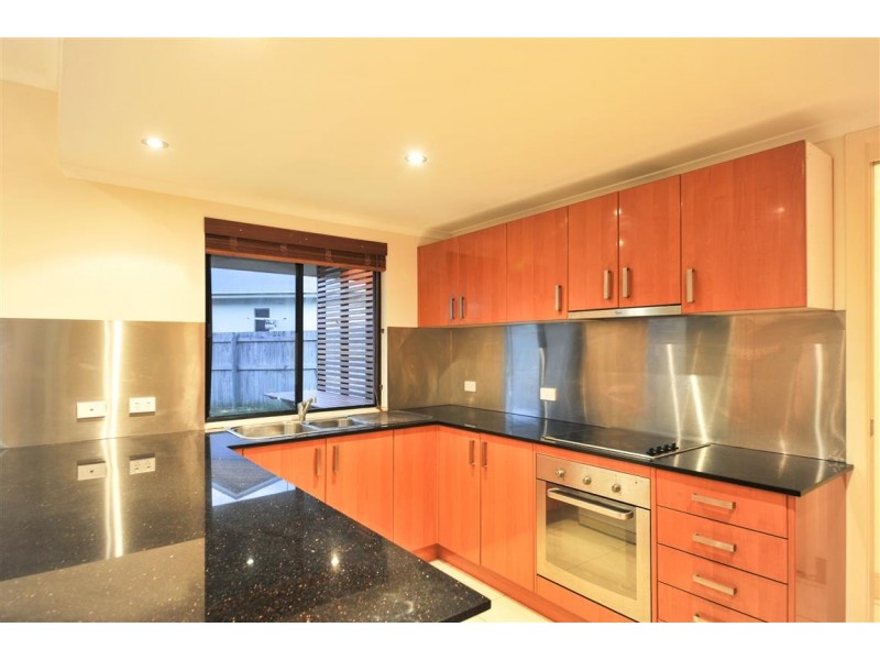 22/25 The Grove, Abell Road, Cannonvale QLD 4802