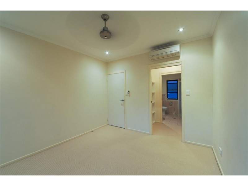 22/25 The Grove, Abell Road, Cannonvale QLD 4802