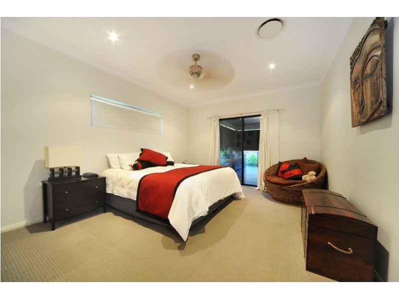 73 Country Road, Cannonvale QLD 4802