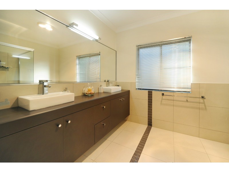 73 Country Road, Cannonvale QLD 4802